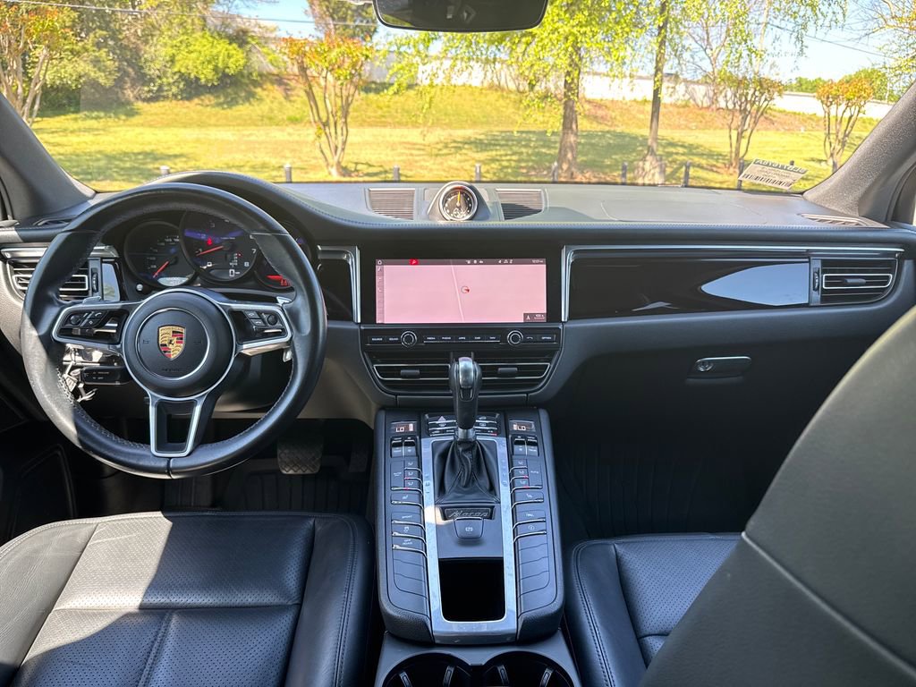 2021 Porsche Macan