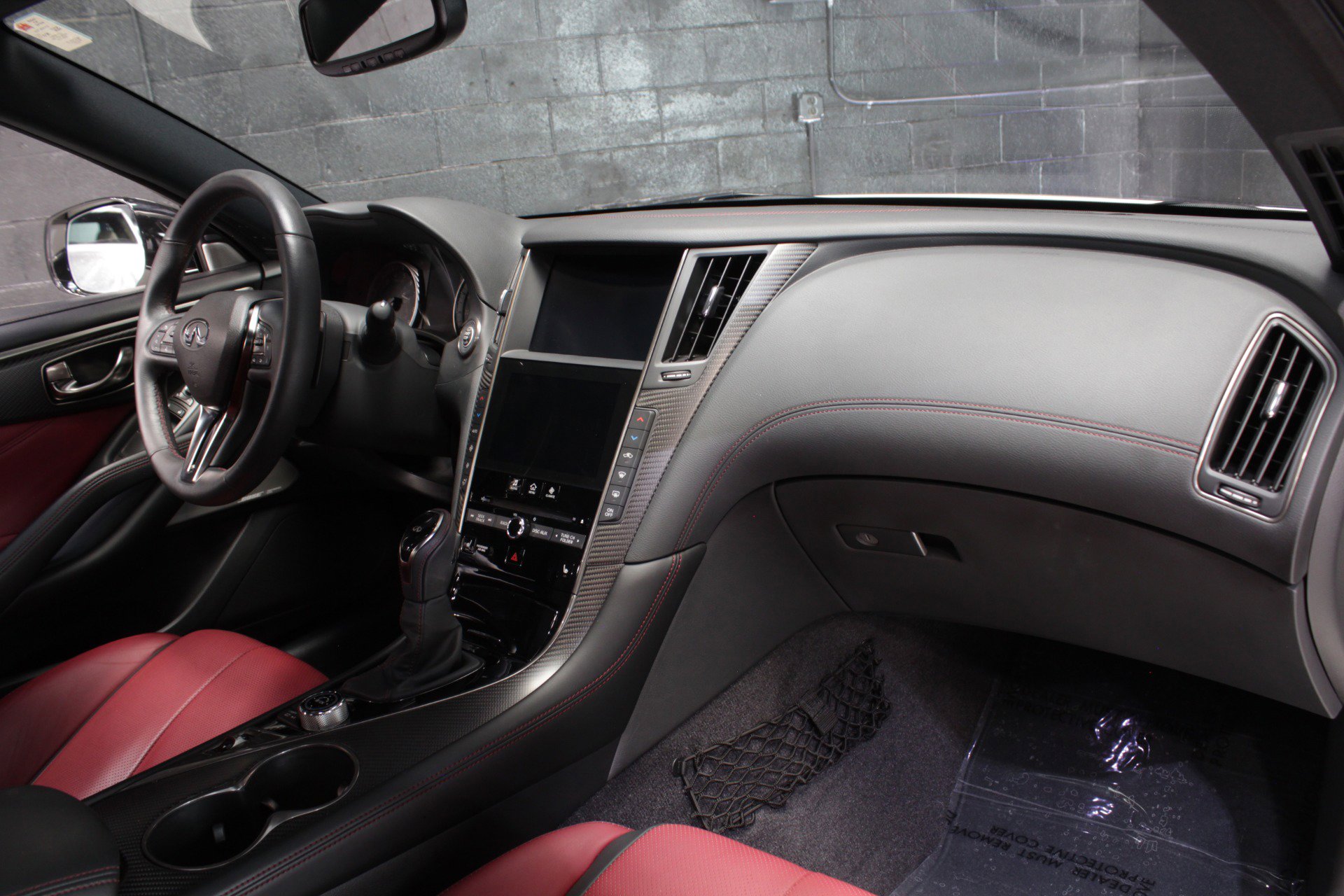 2022 INFINITI Q60 Red Sport 400