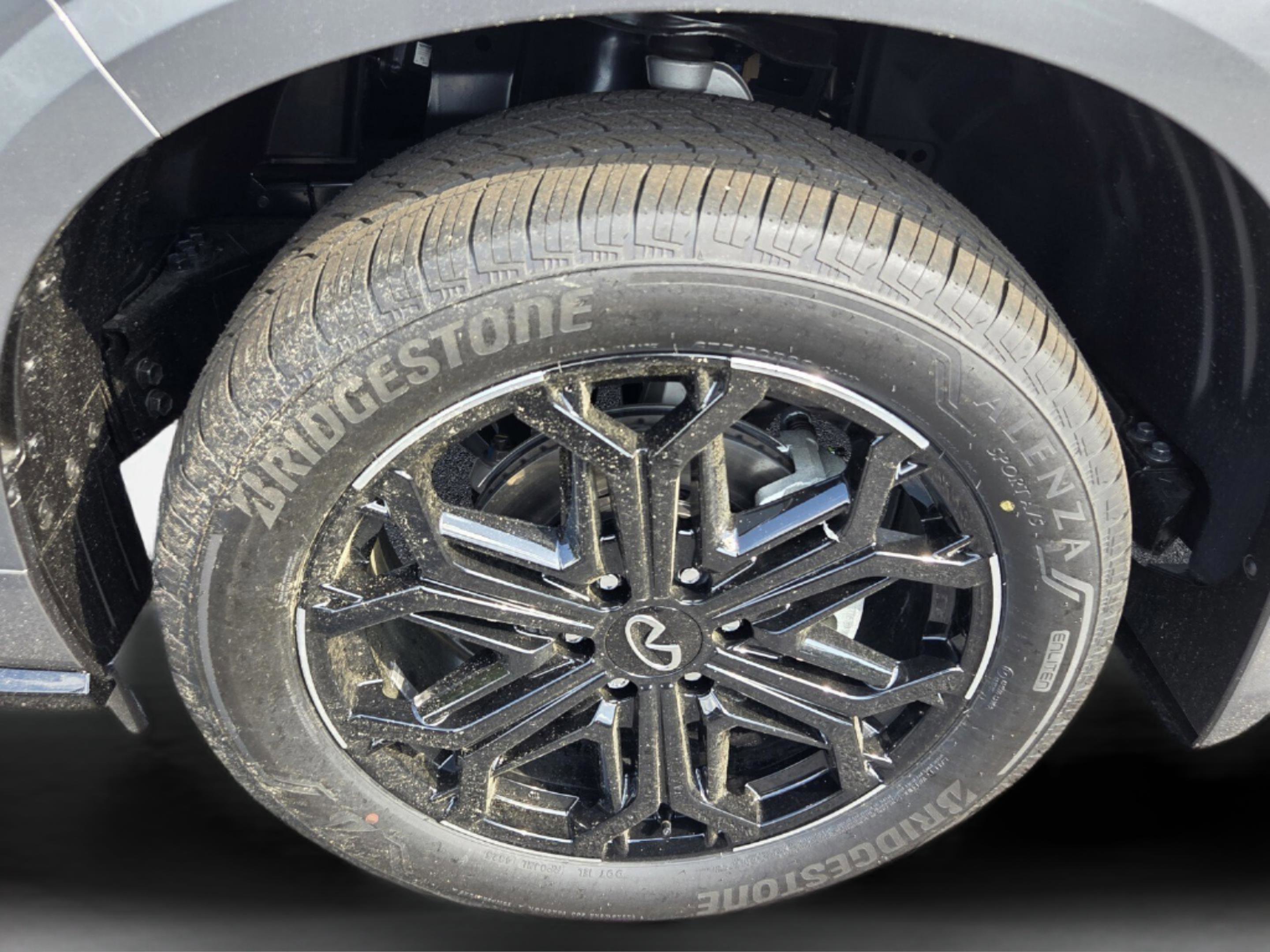 2026 INFINITI Qx80 4WD