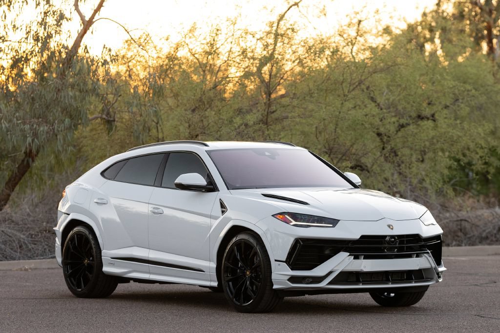Used 2023 Lamborghini Urus S