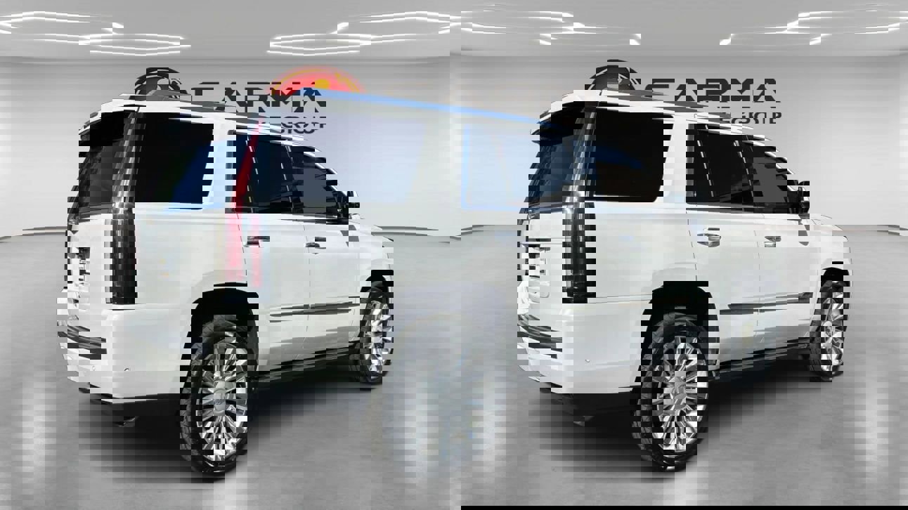 2017 Cadillac Escalade Platinum