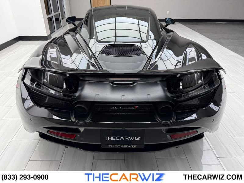Used 2018 McLaren 720S Performance photo 18
