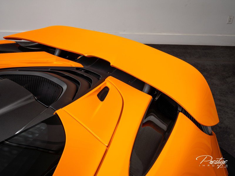 Used 2023 McLaren 720S Luxury photo 16