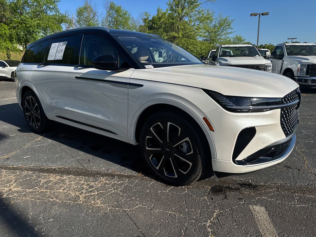 2025 Lincoln Nautilus Reserve