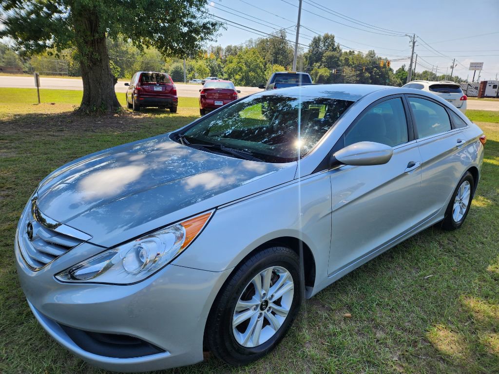 2012 Hyundai Sonata GLS's photo