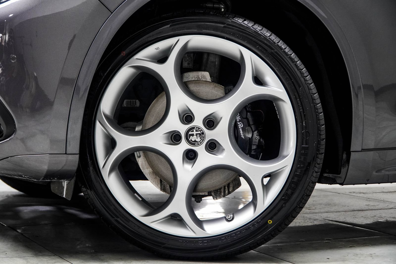 2023 Alfa Romeo Stelvio Ti Lusso