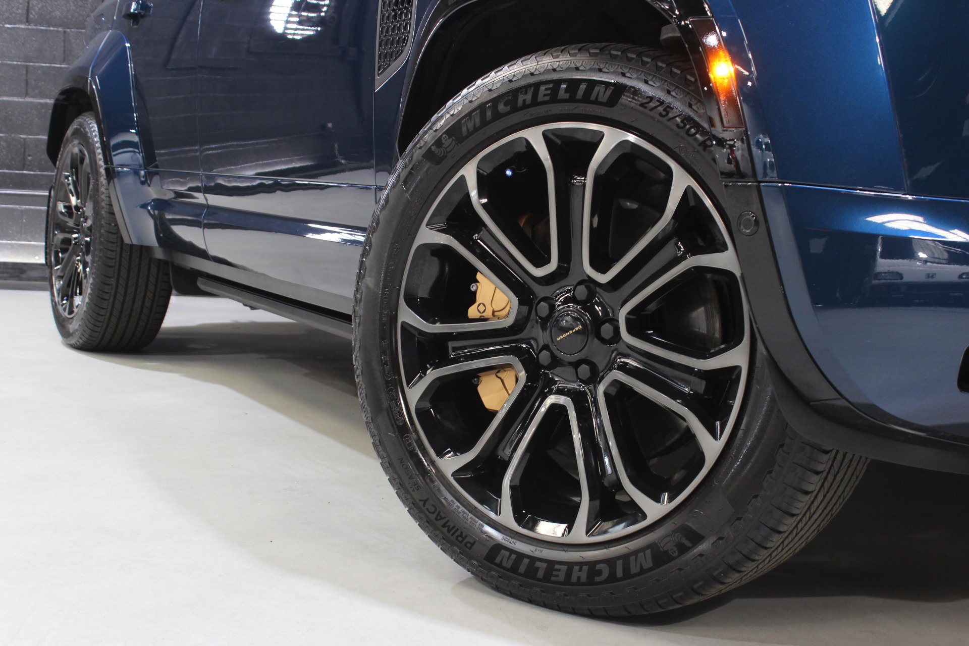 2026 Land Rover Defender 110