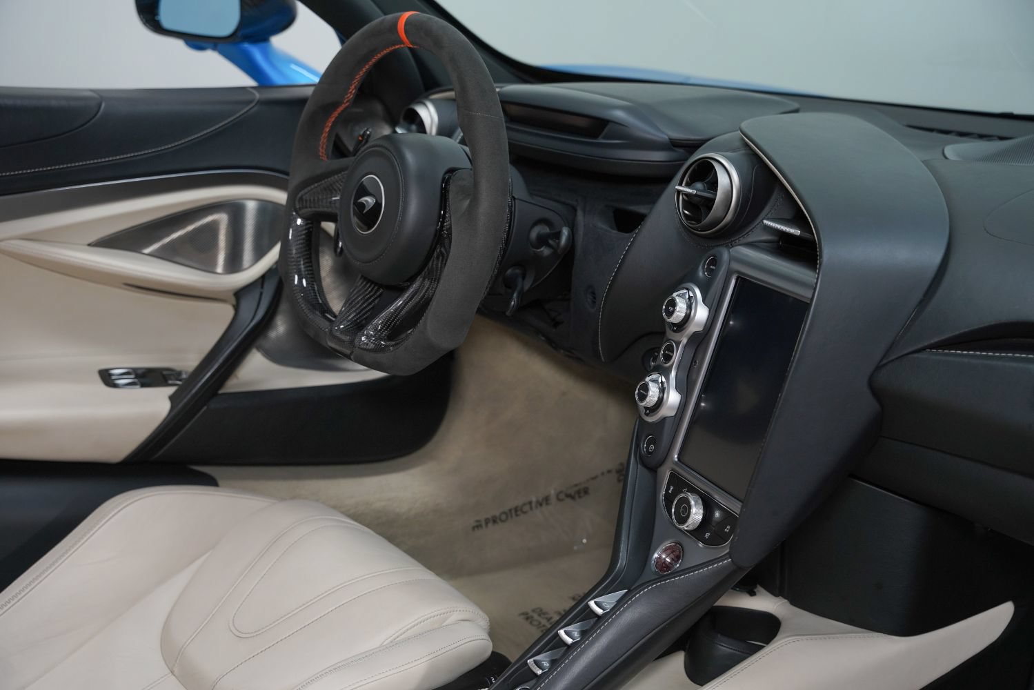 Used 2020 McLaren 720S Luxury photo 33