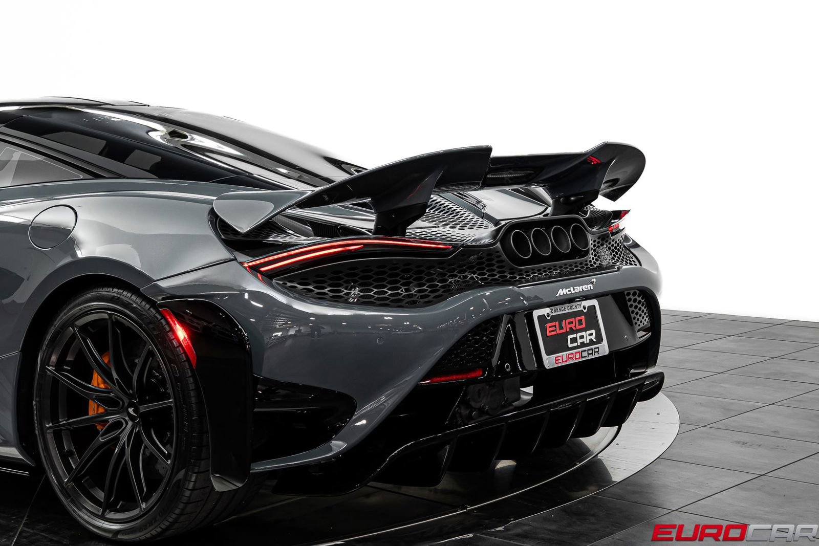 Used 2021 McLaren 765LT photo 20