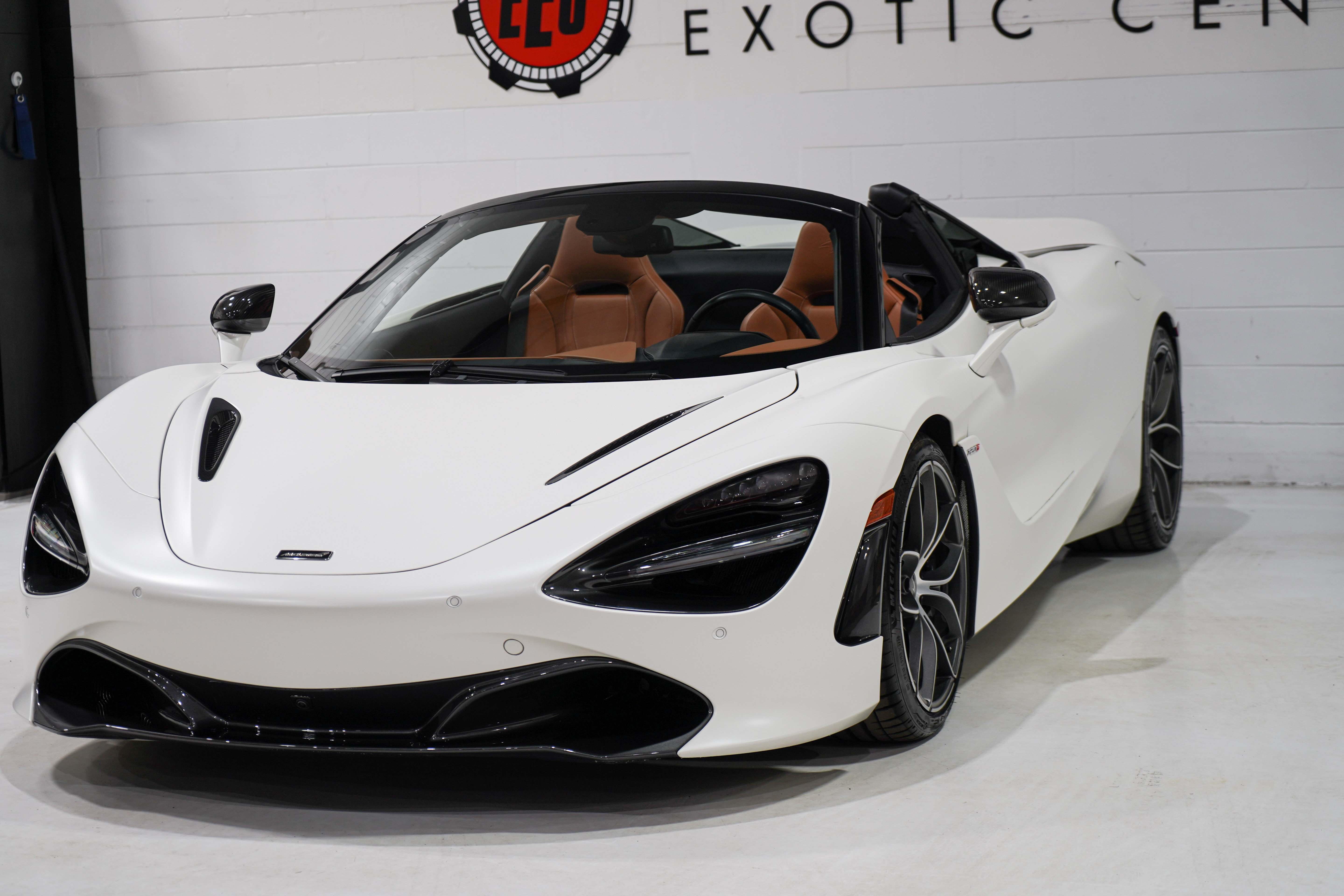 Used 2020 McLaren 720S Spider photo 21
