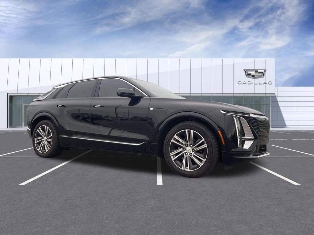 Certified 2024 Cadillac Lyriq Luxury w/ LPO, Floor Liner Package