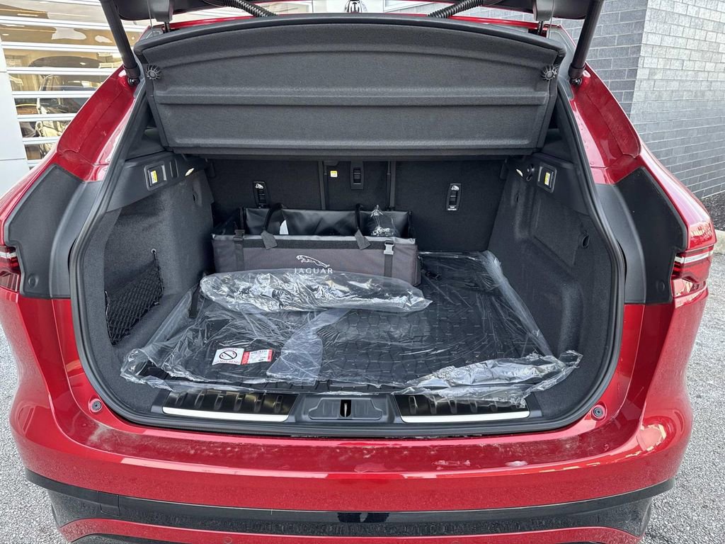 2026 Jaguar F-Pace R-Dynamic S