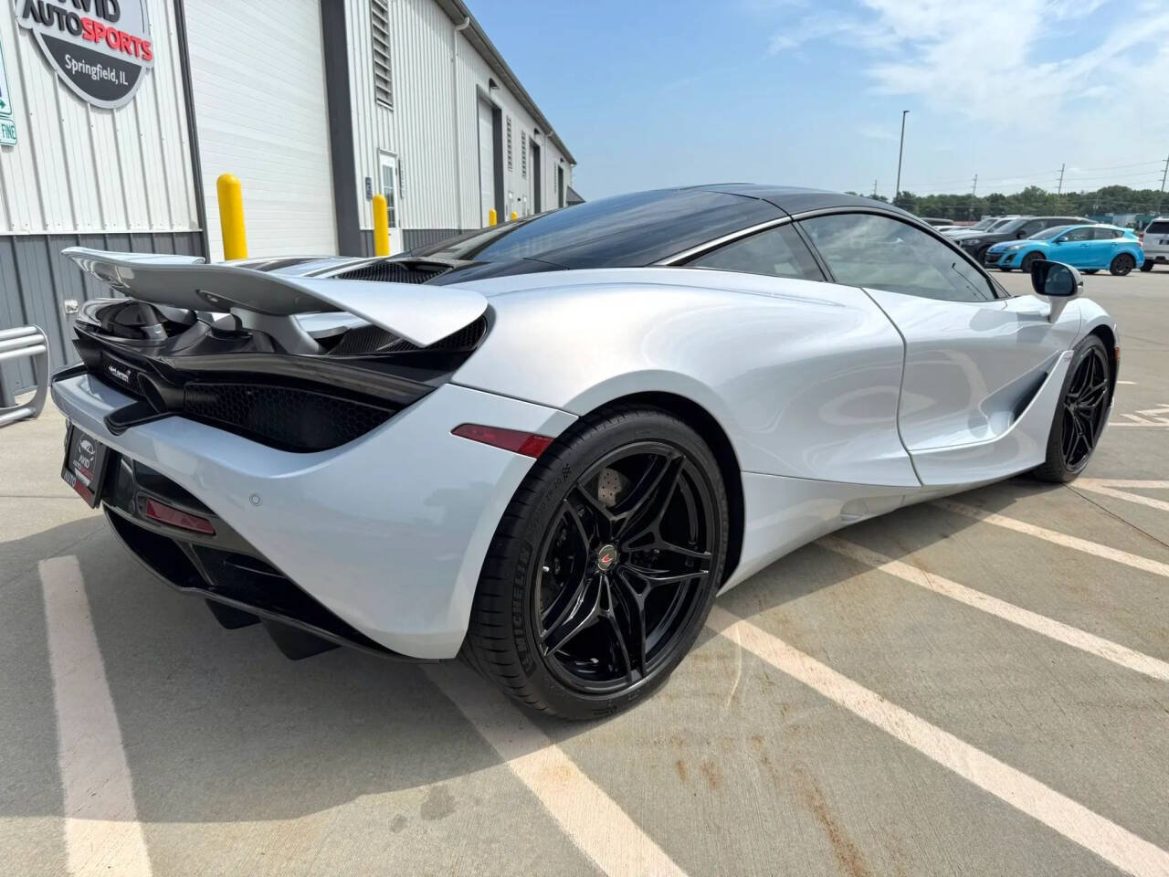 Used 2018 McLaren 720S photo 8