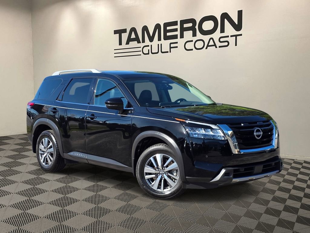 Used 2024 Nissan Pathfinder SL