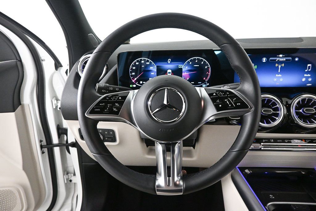 2025 Mercedes-Benz GLA 250