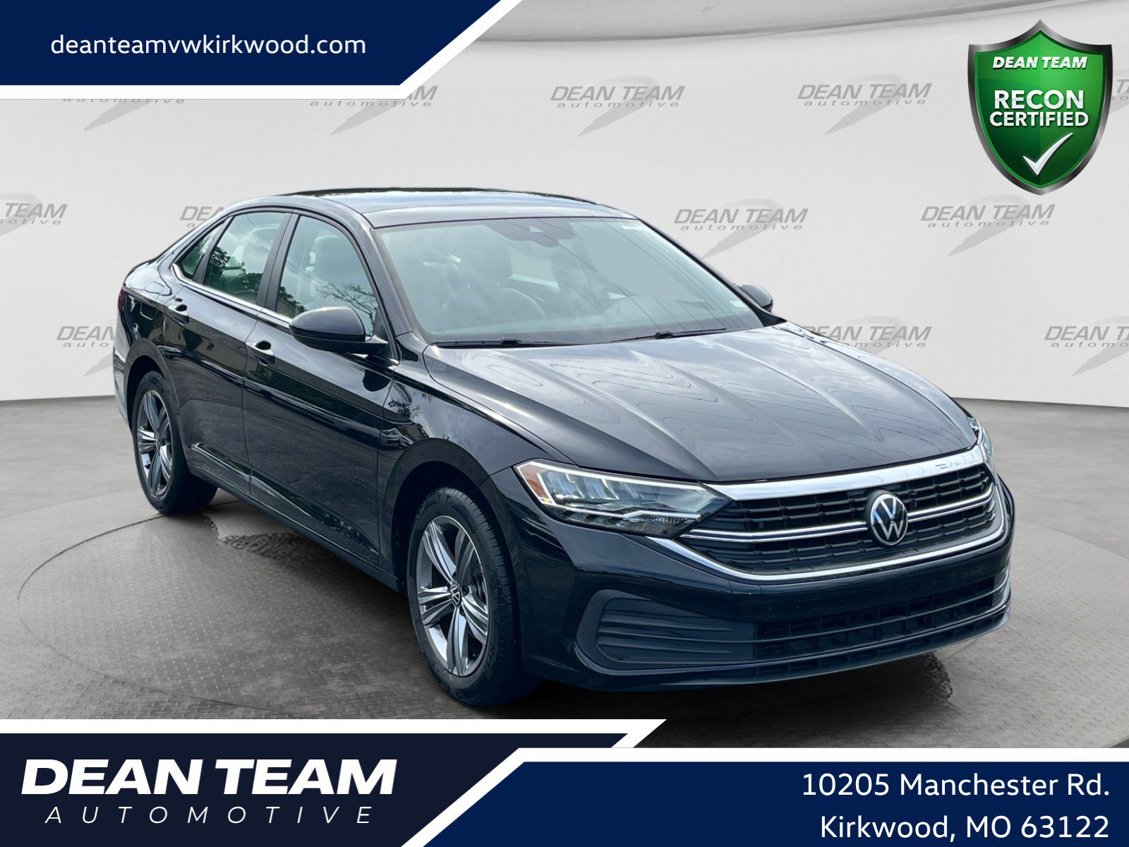 Used 2023 Volkswagen Jetta SE w/ Panoramic Sunroof Package