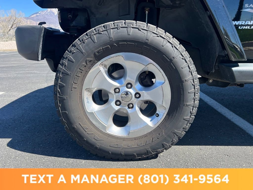 2013 Jeep Wrangler Unlimited Sahara