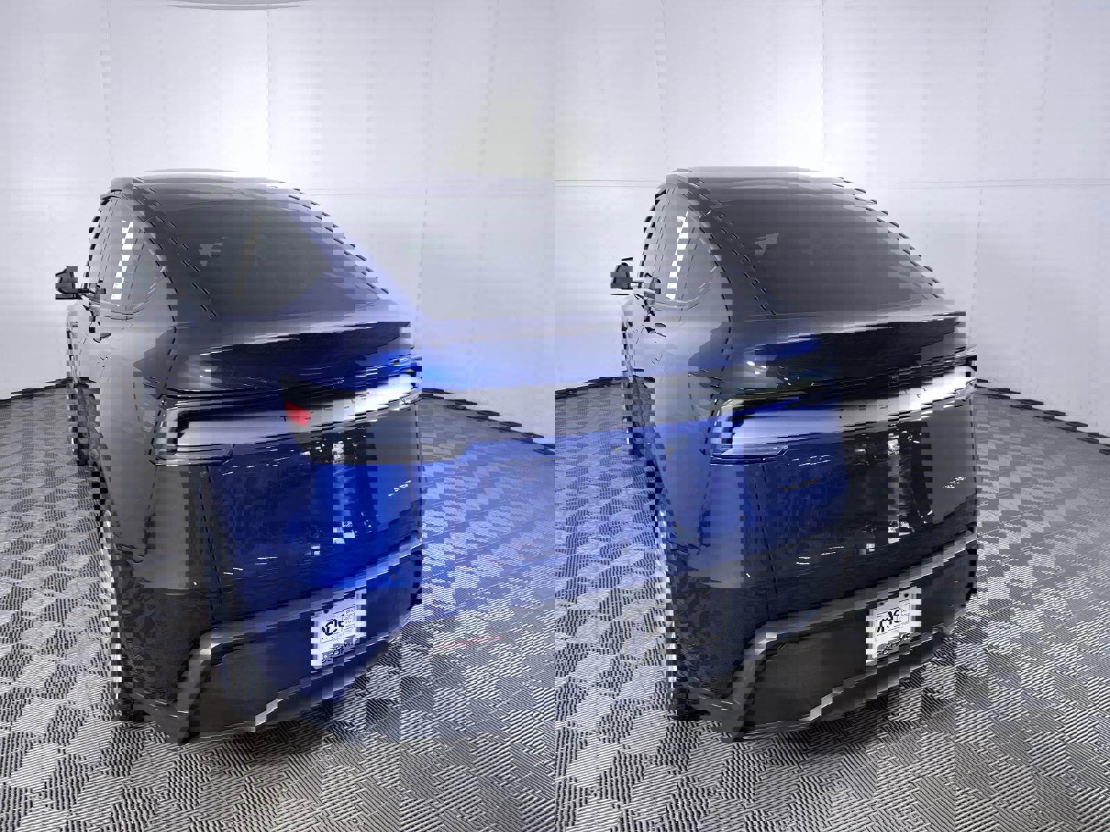 2026 Tesla Model Y AWD