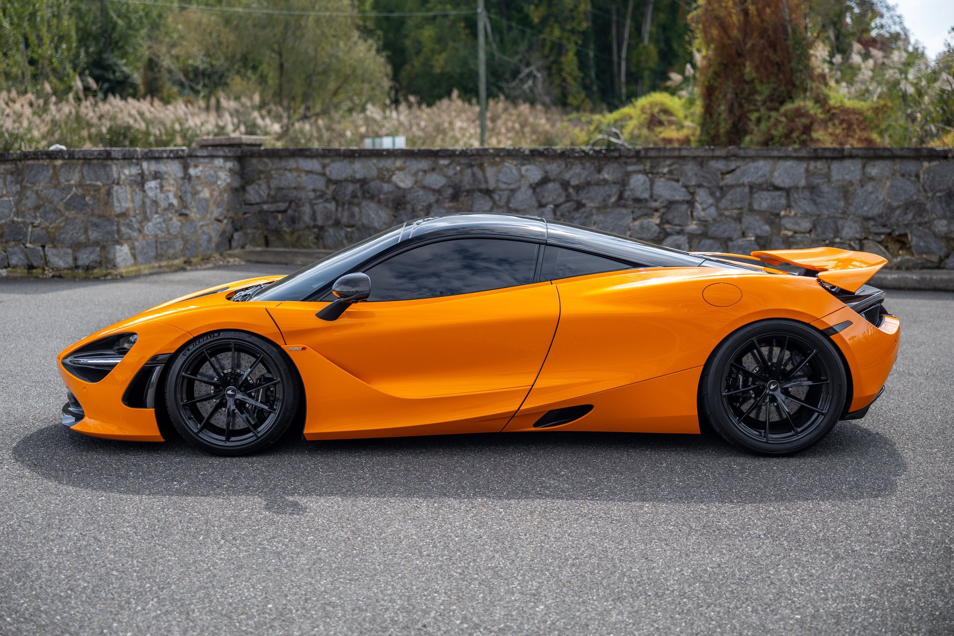 Used 2019 McLaren 720S photo 23