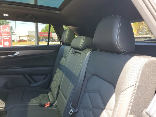 2025 Volkswagen Atlas Cross Sport SE