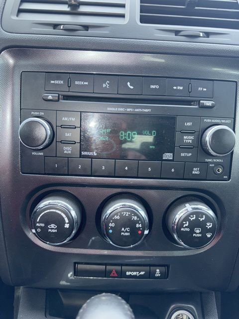 2014 Dodge Challenger SXT