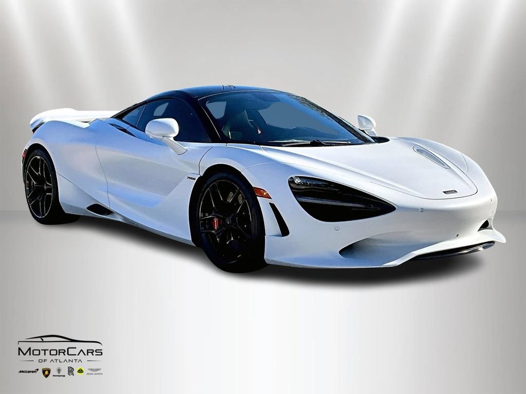 New 2026 McLaren 750S photo 2