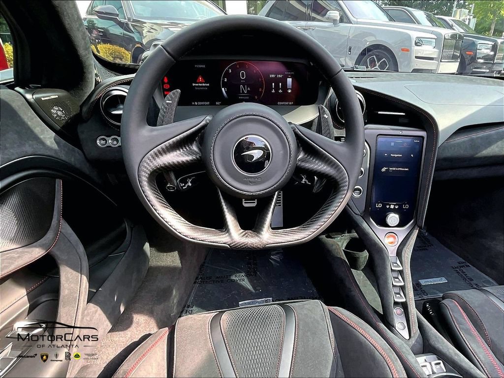 Used 2027 McLaren 750S Spider photo 7