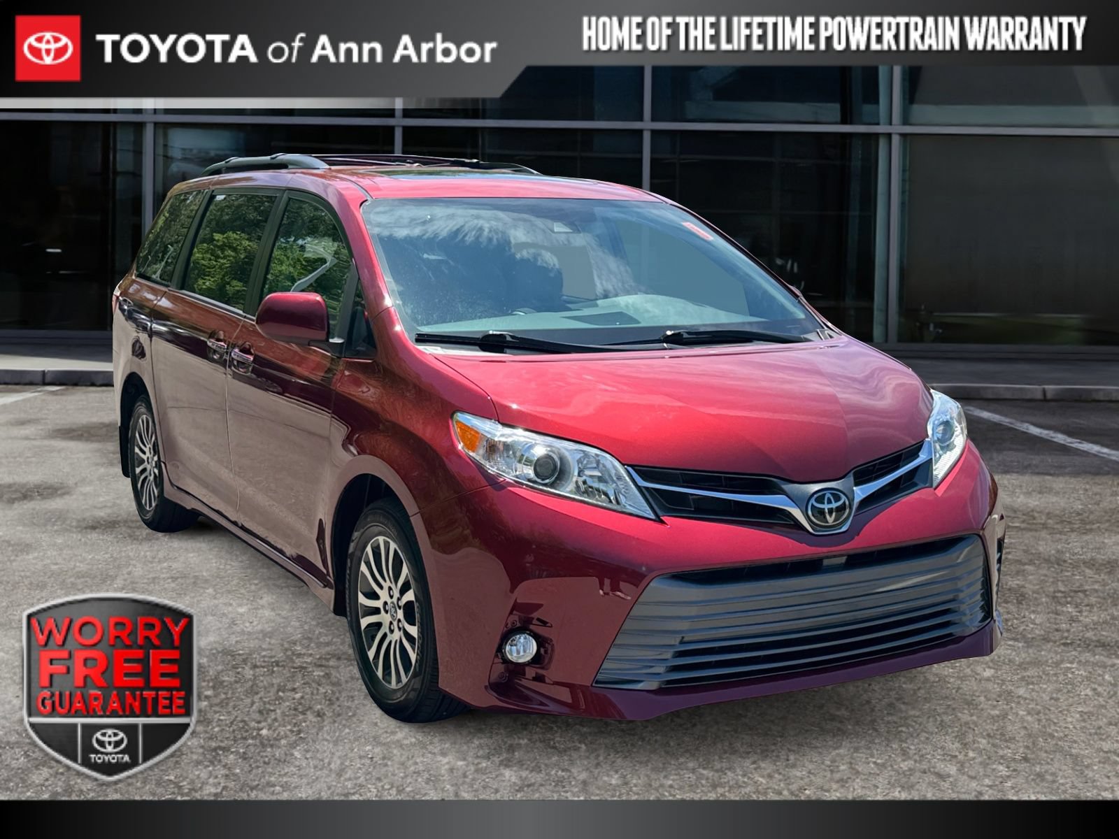 Used 2020 Toyota Sienna XLE w/ XLE Navigation Package