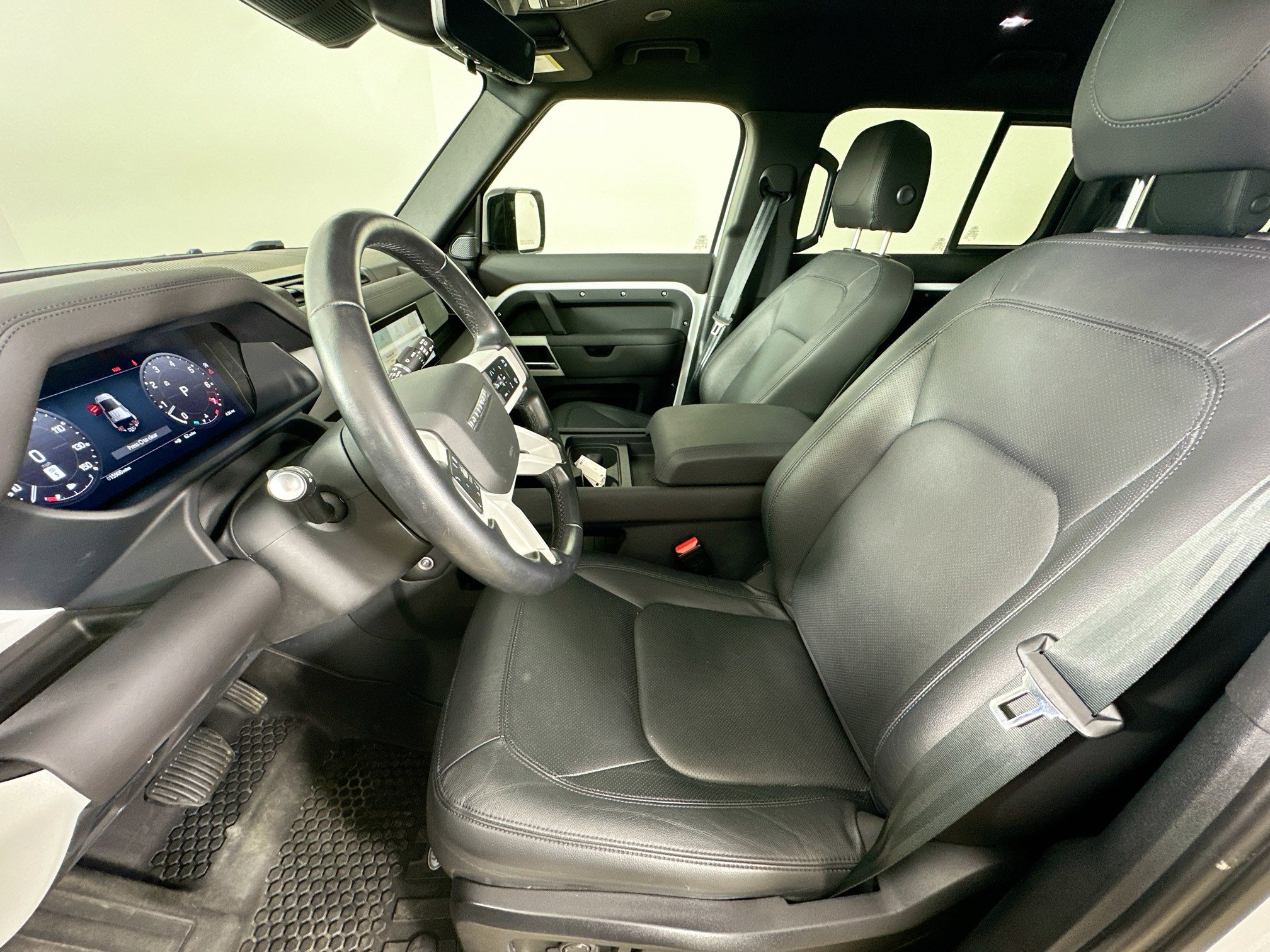 2024 Land Rover Defender 110 S