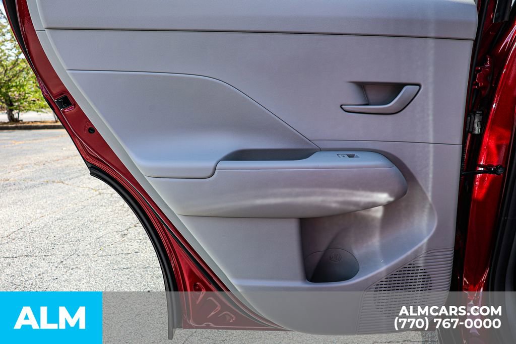 2026 Hyundai Kona SE