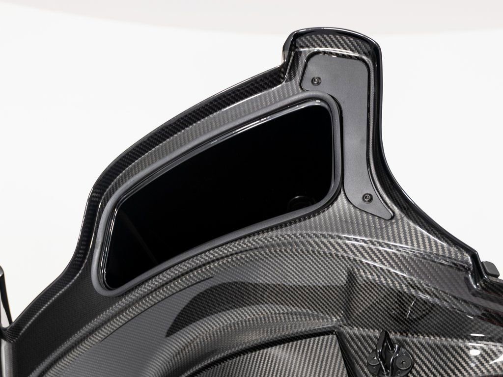 Used 2015 McLaren P1 photo 11