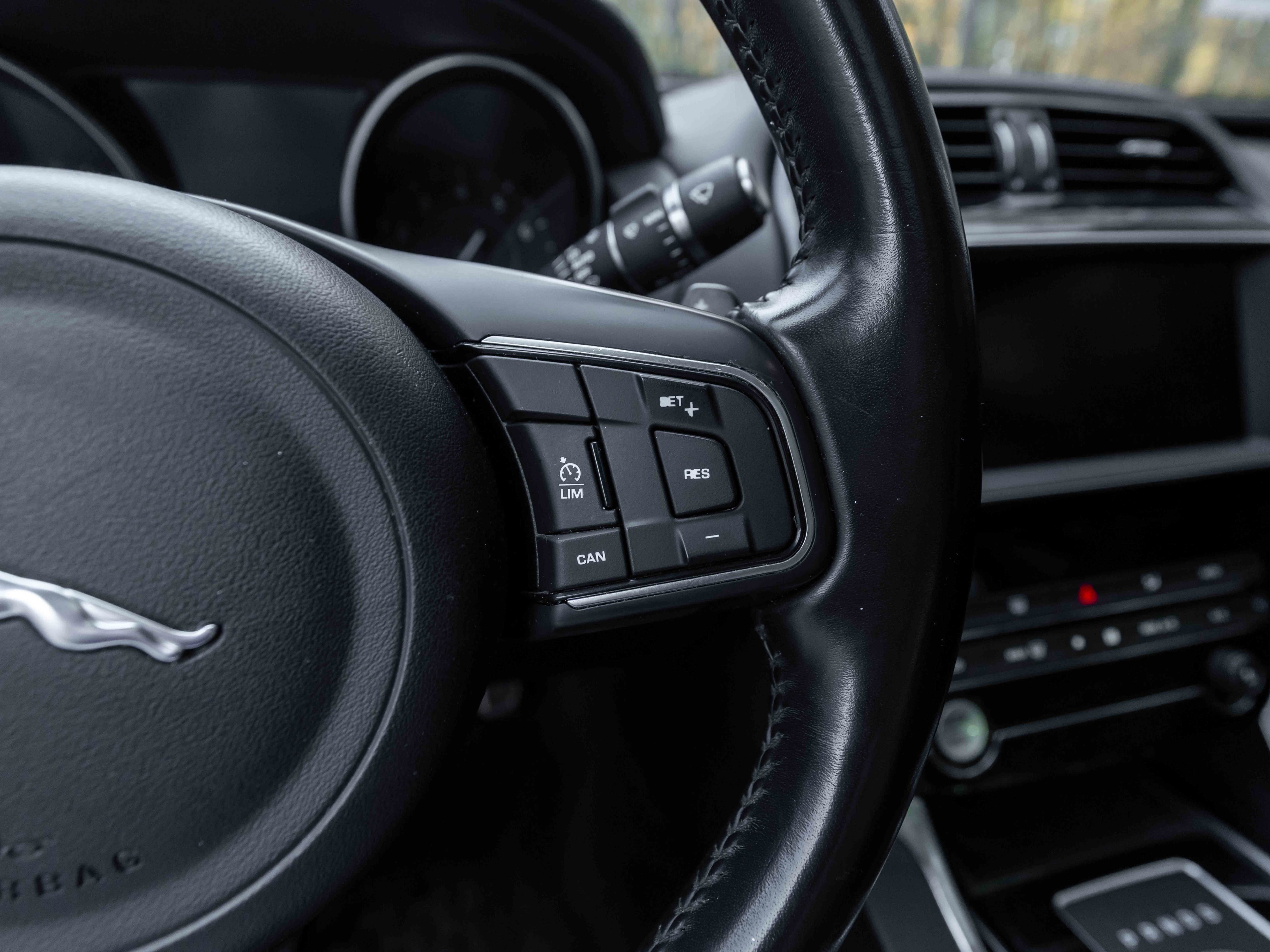 2019 Jaguar XE Premium