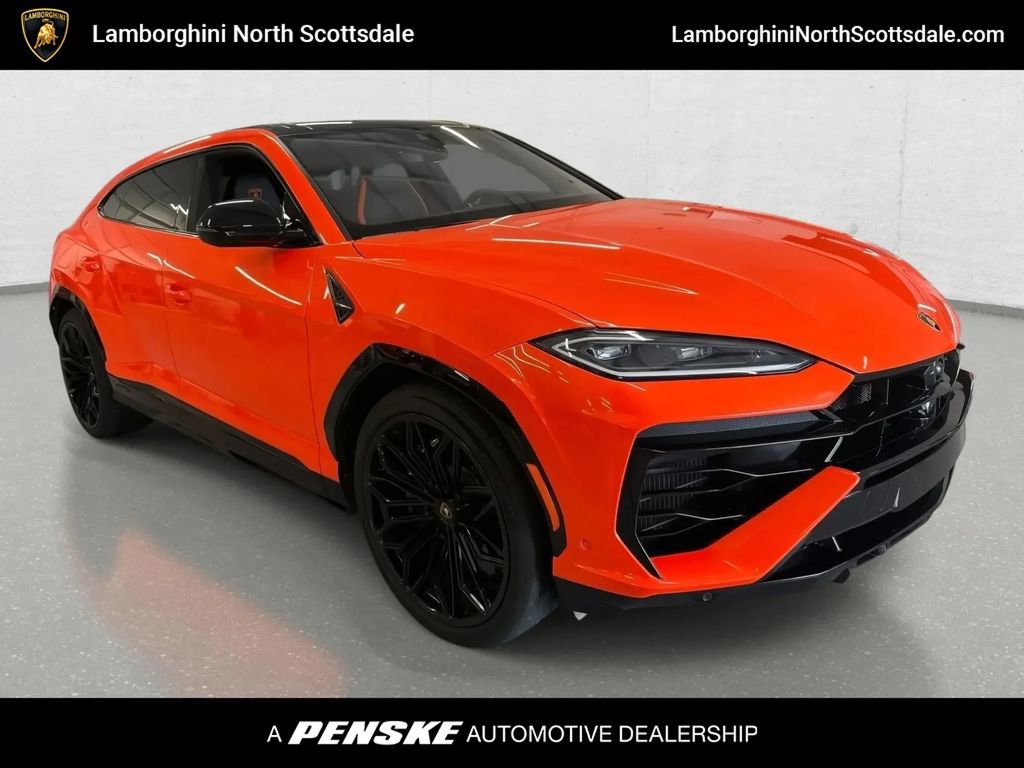 Used 2025 Lamborghini Urus SE