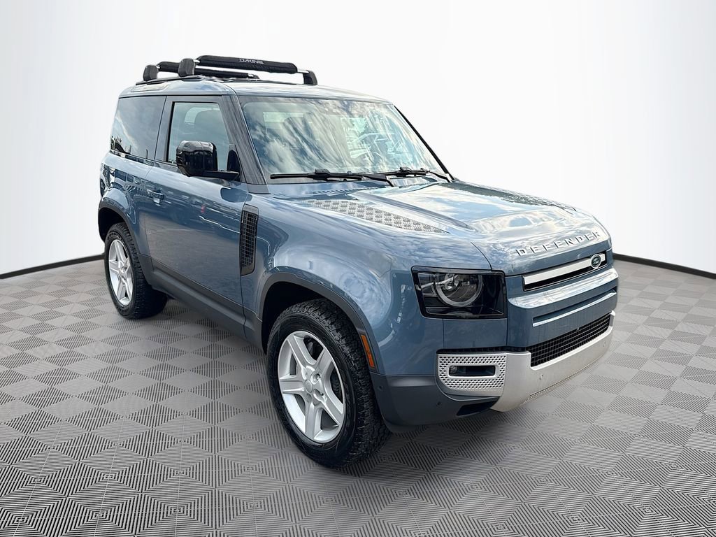 2023 Land Rover Defender 90 SE