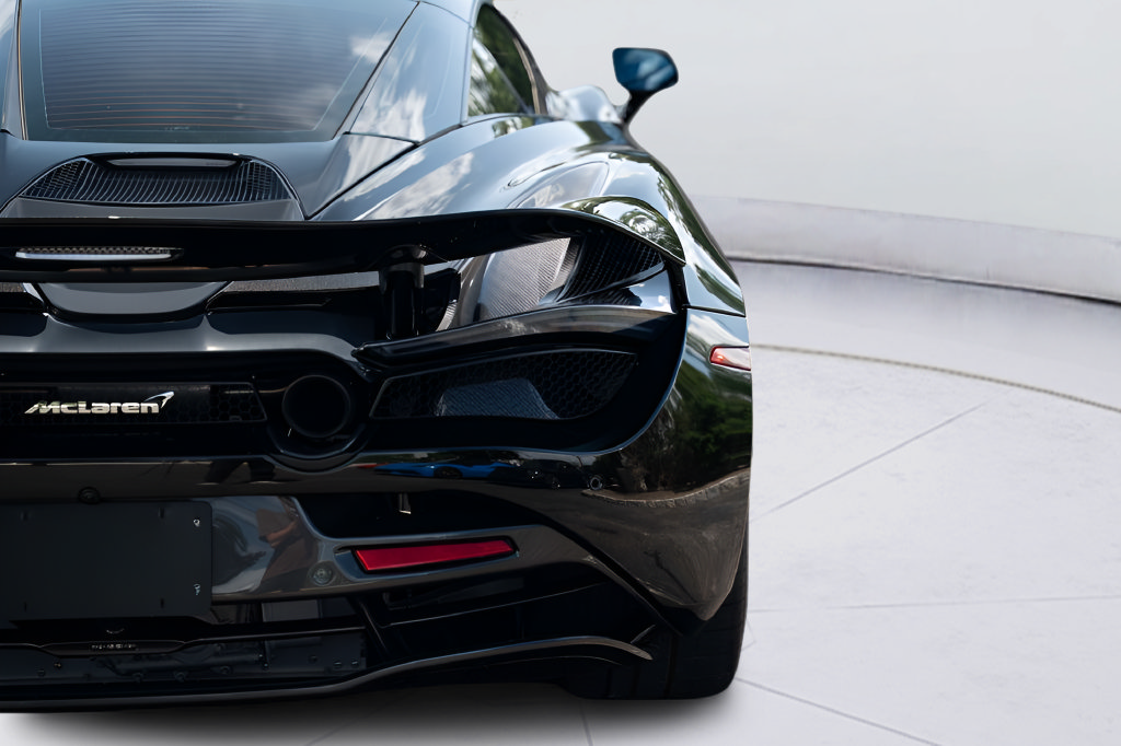 Used 2019 McLaren 720S photo 27