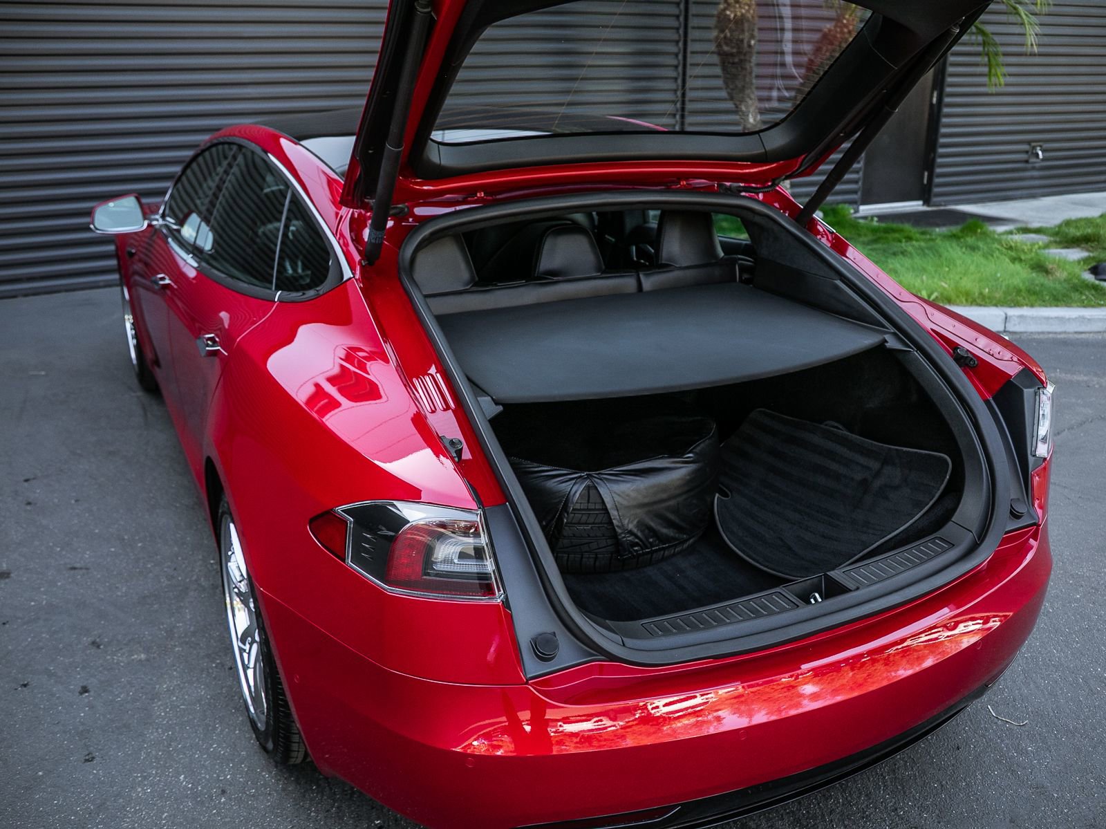 2021 Tesla Model S Long Range