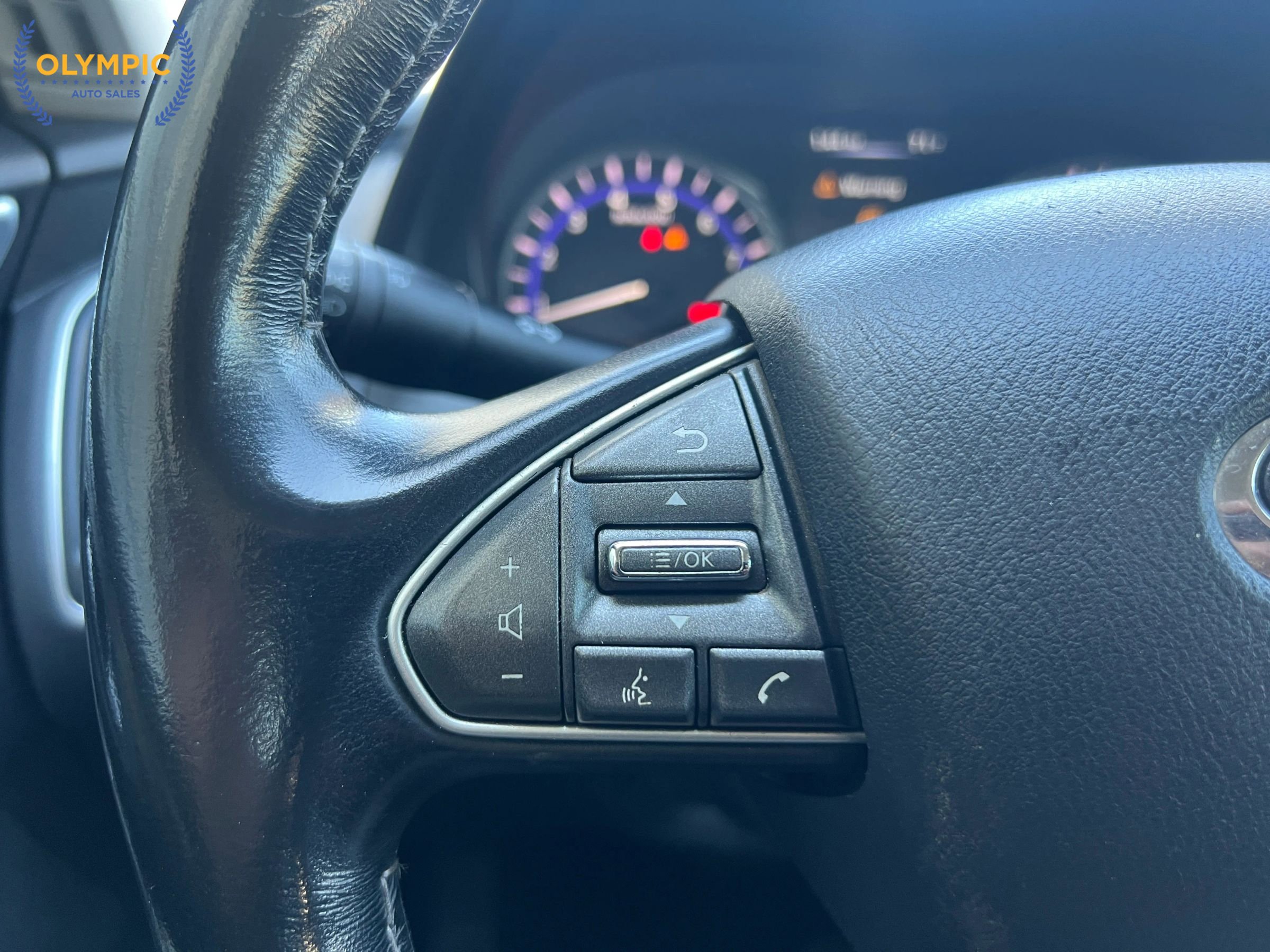 2014 INFINITI Q50 Premium