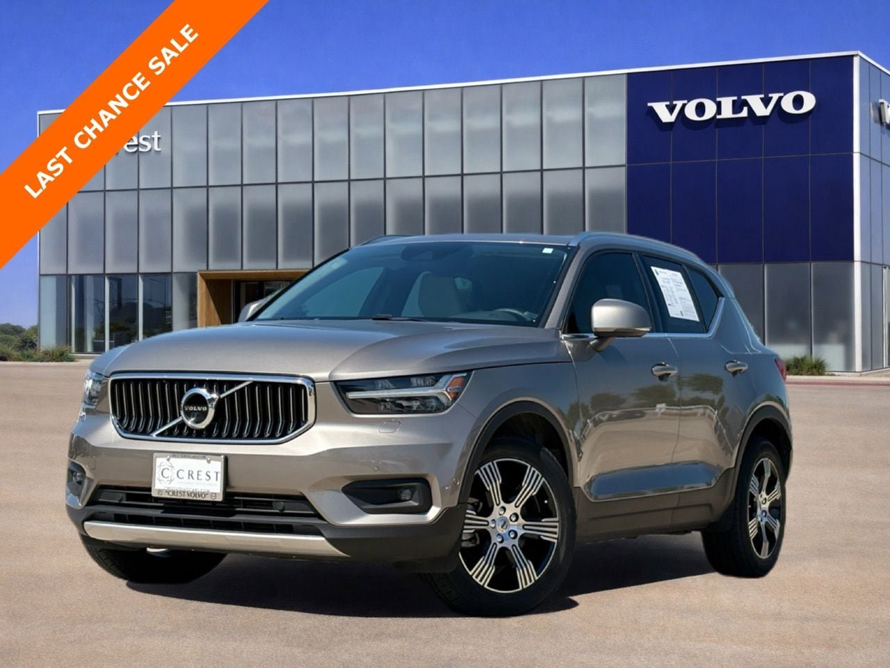 Used 2022 Volvo XC40 T5 Inscription w/ Advanced Package