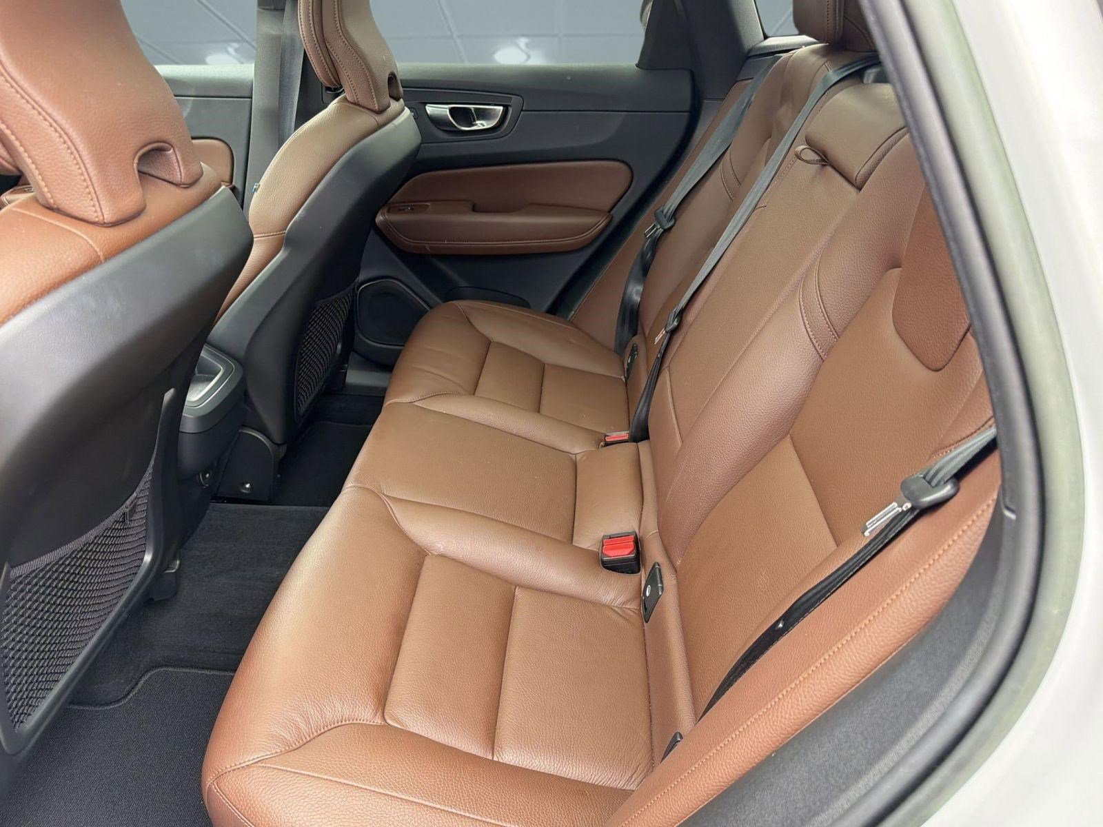 2023 Volvo Xc60 B5 Plus