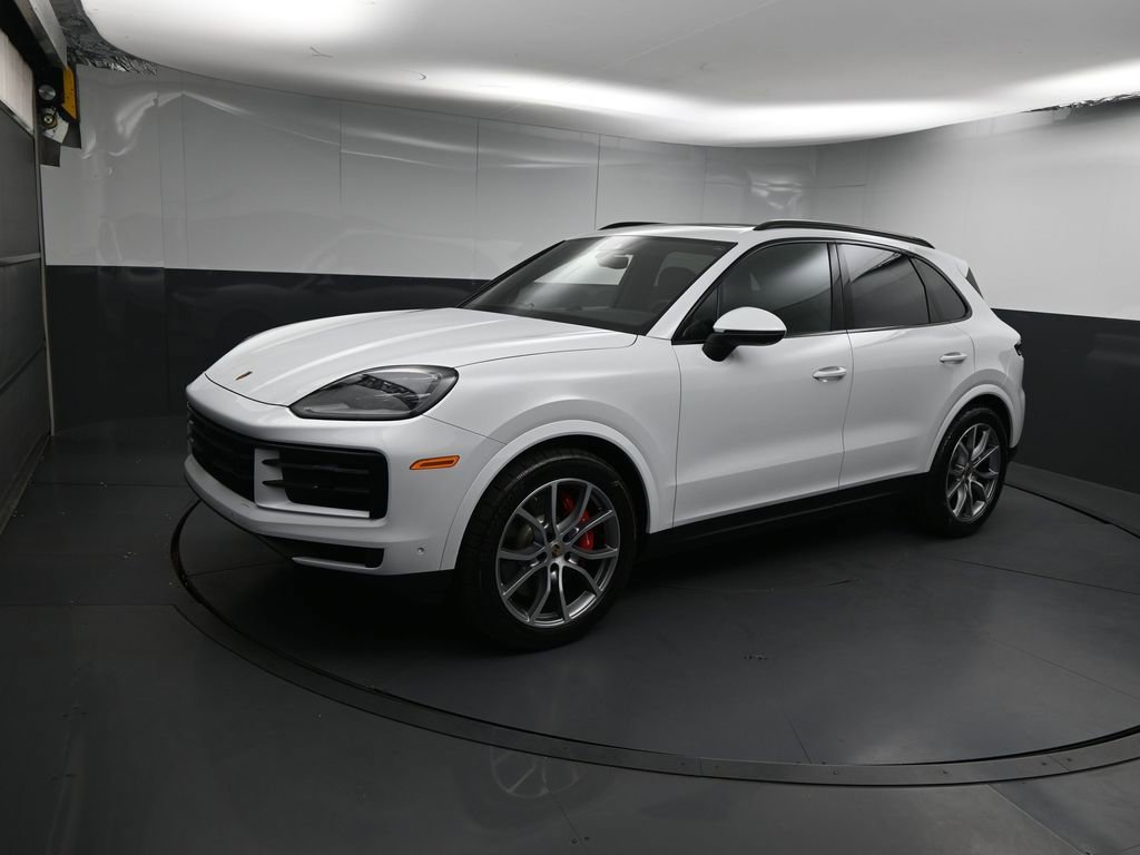 New 2025 Porsche Cayenne S
