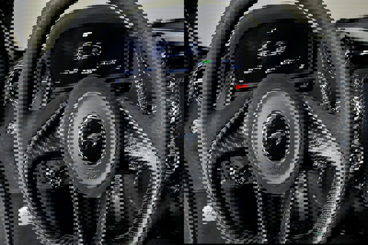 Used 2021 McLaren 765LT photo 32