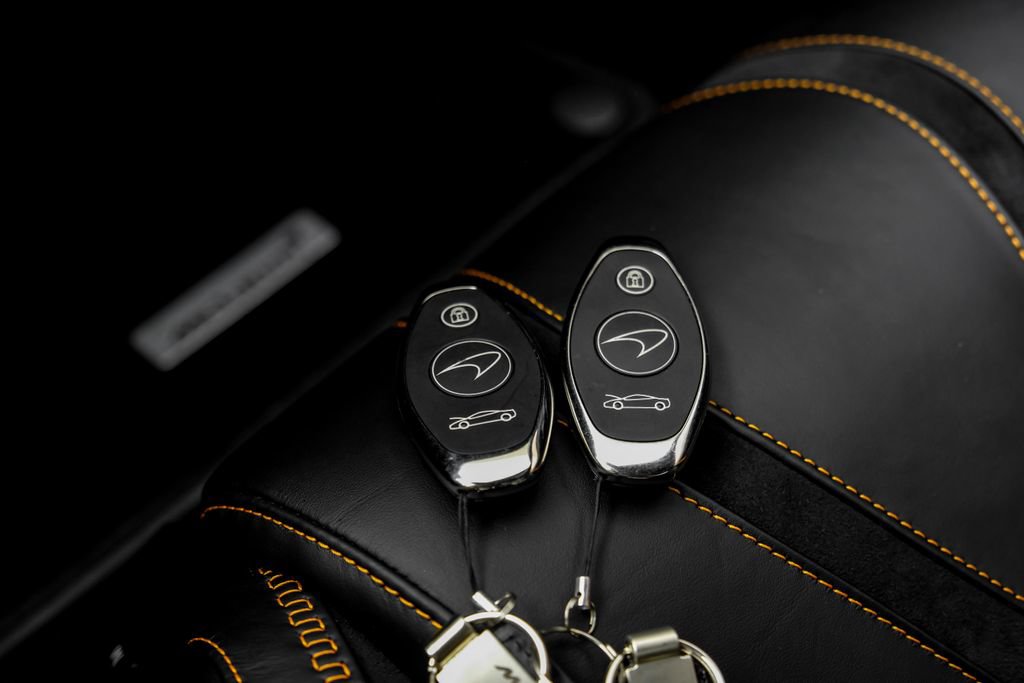 Used 2026 McLaren 750S Spider photo 59
