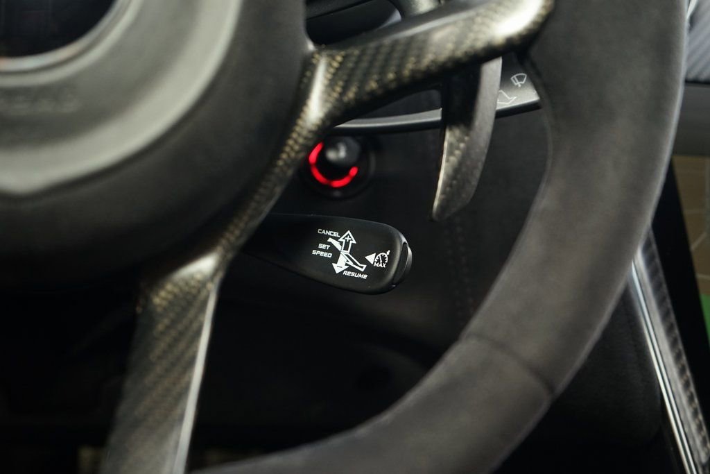 Used 2019 McLaren 600LT photo 34