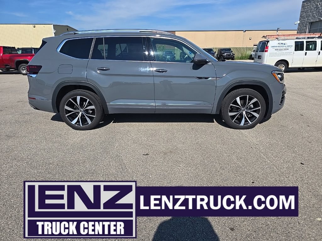 Used 2025 Volkswagen Atlas SEL Premium R-Line