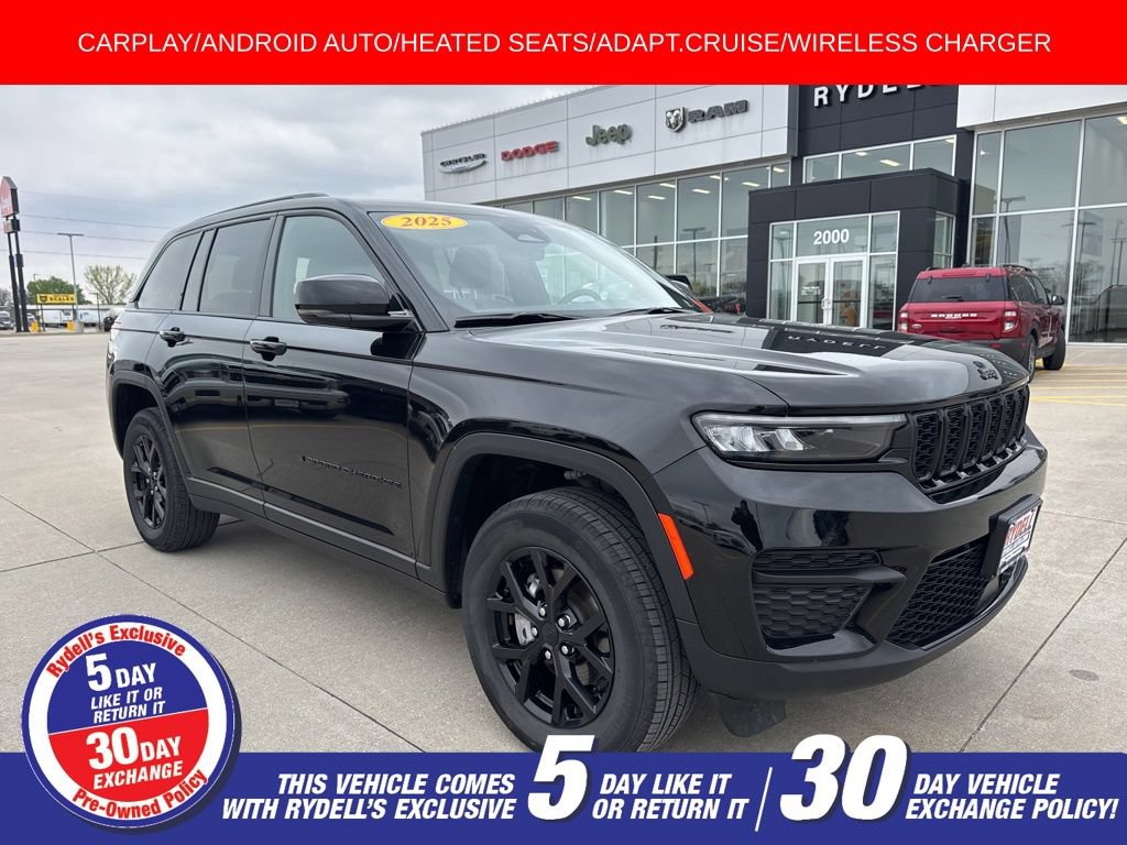 Used 2025 Jeep Grand Cherokee Altitude