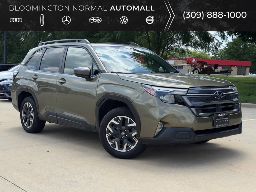 Used 2025 Subaru Forester Premium w/ Convenience Package #1