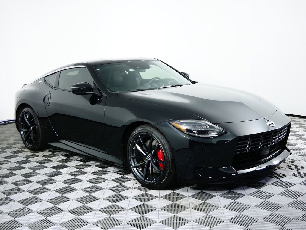 ※最終値下げ※　NISSO　NEWカラースリー黒Ｌ×７ New Nissan Z for Sale in St. Paul, MN - Autotrader