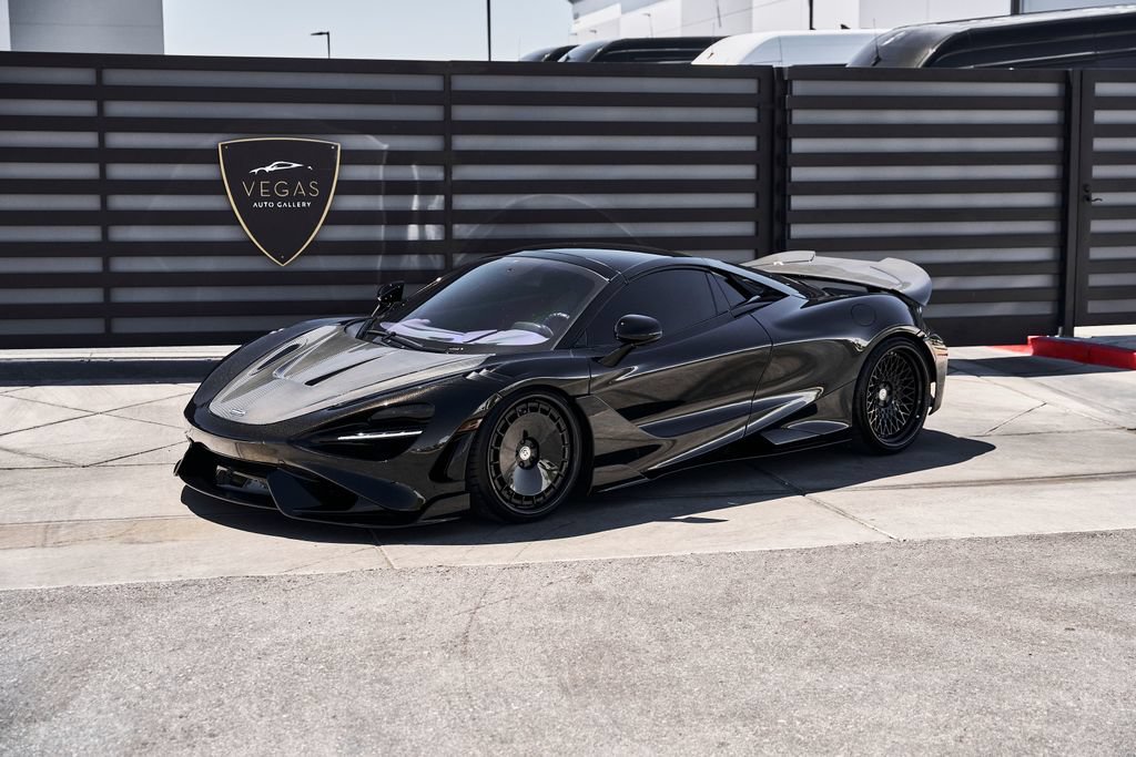 Used 2022 McLaren 765LT photo 7