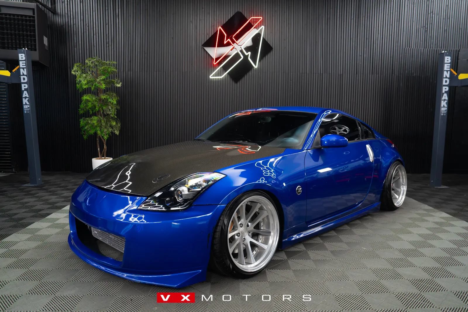 Used 2006 Nissan 350Z Coupe w/ (N93) Cargo Convenience Pkg