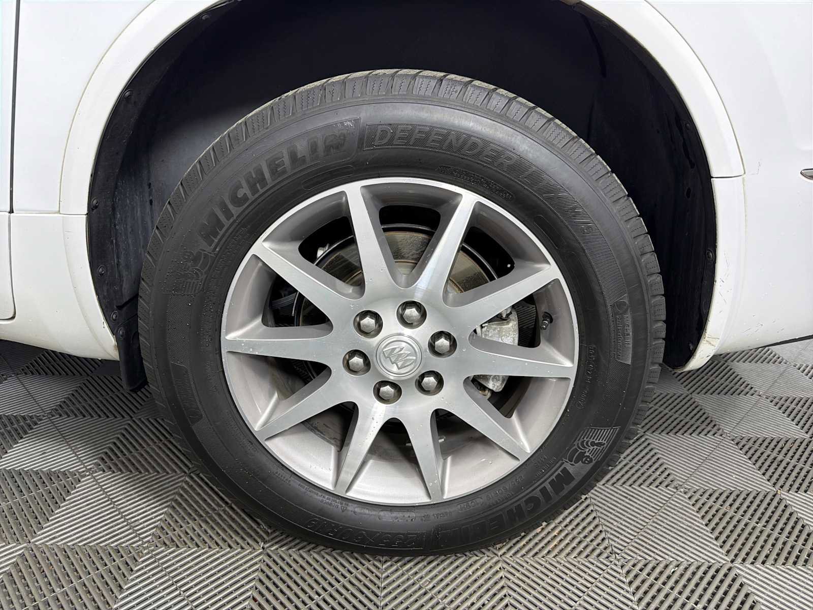 2016 Buick Enclave Leather